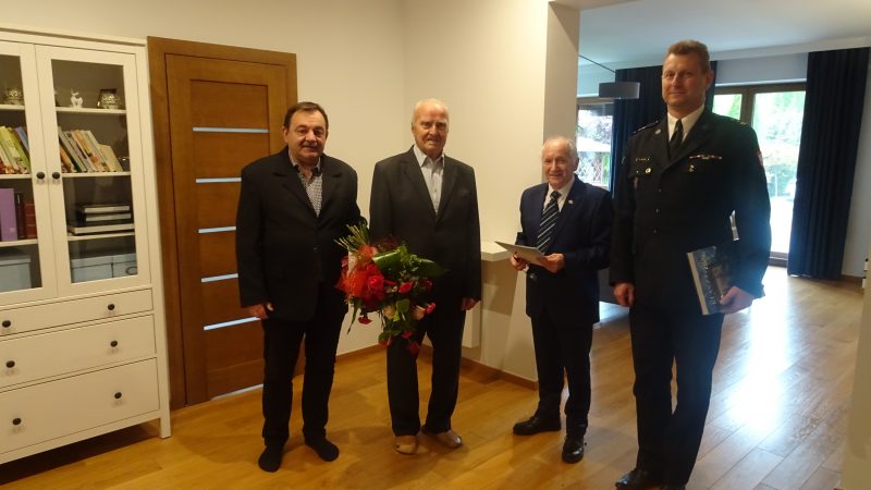 Jubileusz 90-lecia życia emeryta PSP