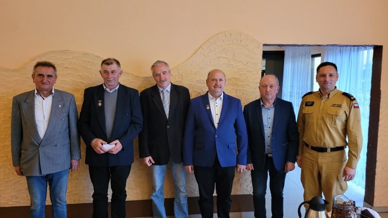 SPOTKANIE EMERYTÓW I RENCISTÓW POŻARNICTWA KOŁA PRZY KM PSP TYCHY