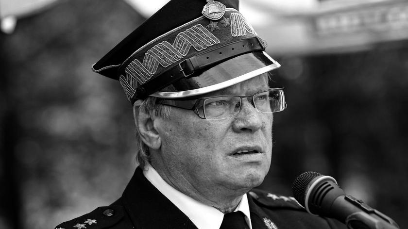 ODSZEDŁ NA WIECZNĄ SŁUŻBĘ.